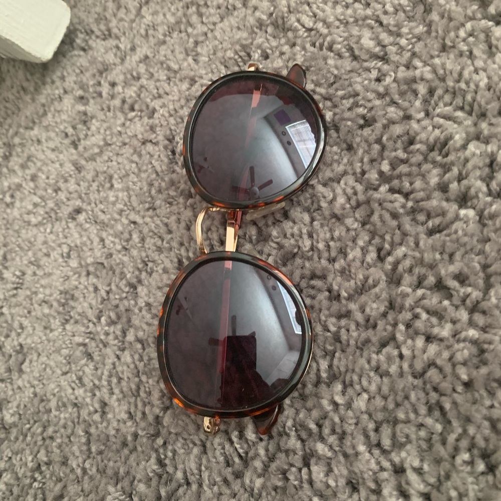 guess sunglasses